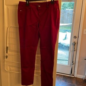 Red-wine, like new maurices jeggings, L-R